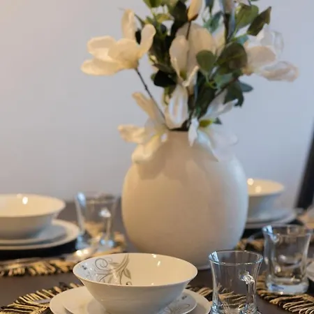 Cozy With Parking In Ursus By Renters Appartement Warschau