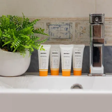 公寓 Cozy With Parking In Ursus By Renters 华沙