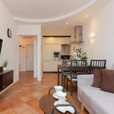 Daire Cozy With Parking In Ursus By Renters *