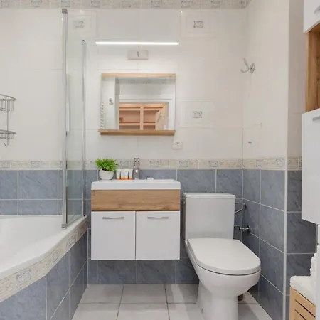 Apartment Cozy With Parking In Ursus By Renters