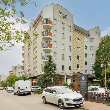 公寓 Cozy With Parking In Ursus By Renters *