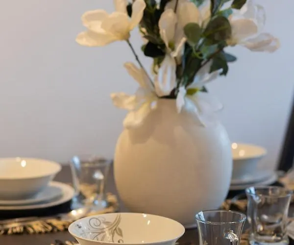 Cozy With Parking In Ursus By Renters Apartman Varsó