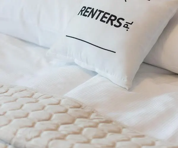 Cozy With Parking In Ursus By Renters Apartman *